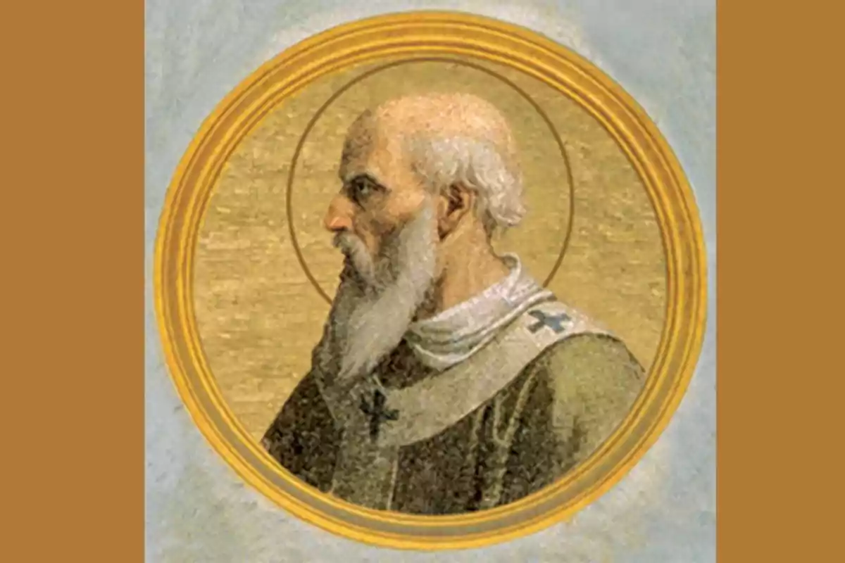 Retrato de un hombre mayor con barba blanca y túnica religiosa dentro de un marco circular dorado sobre fondo dorado y marrón. Retrato de un hombre mayor con barba blanca y túnica religiosa dentro de un marco circular dorado sobre fondo dorado y marrón.