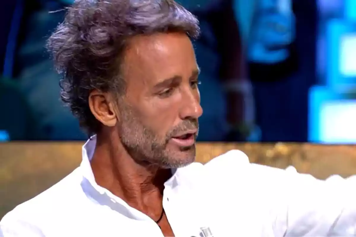 Álvaro Muñoz Escassi en 'Supervivientes' Álvaro Muñoz Escassi en 'Supervivientes'