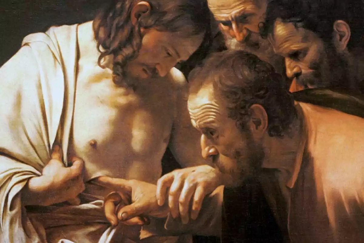 Cuatro hombres observan atentamente mientras uno de ellos introduce su dedo en la herida del costado de otro hombre que lleva una túnica blanca Cuatro hombres observan atentamente mientras uno de ellos introduce su dedo en la herida del costado de otro hombre que lleva una túnica blanca