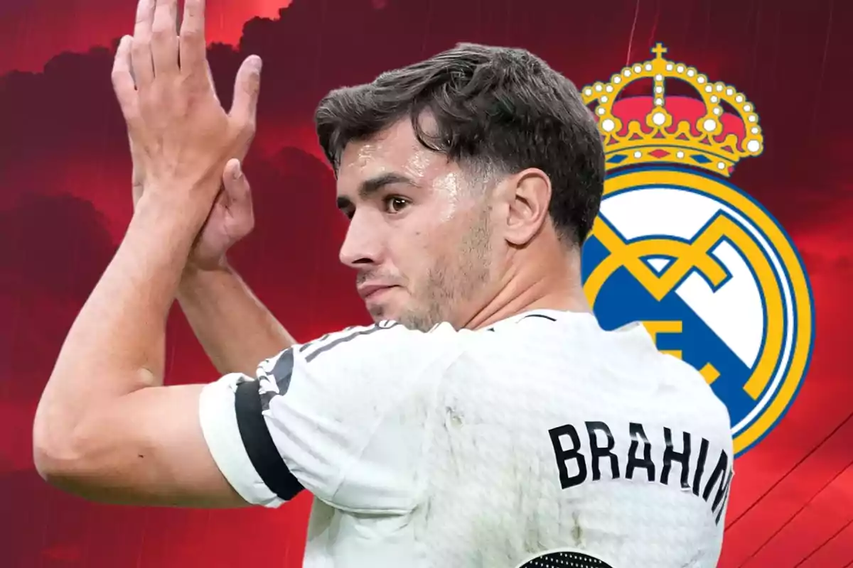 Futbolista con camiseta blanca aplaudiendo frente al escudo del Real Madrid y un fondo rojo