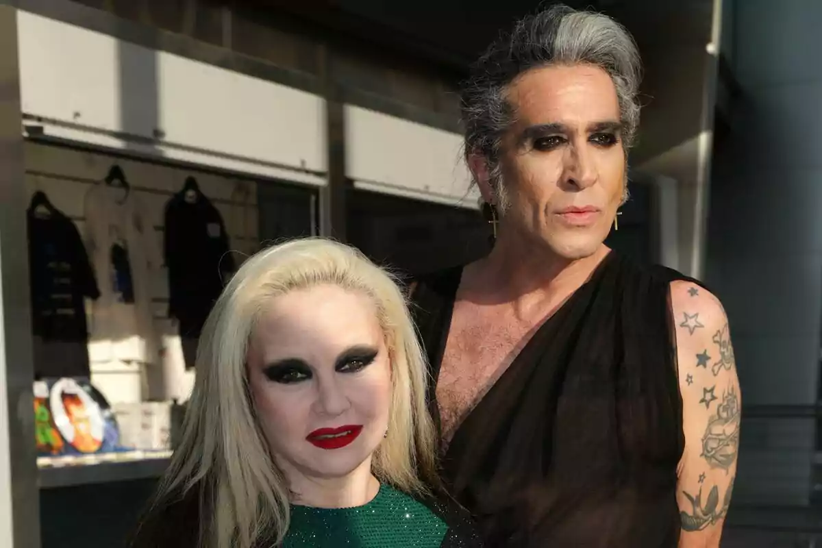 Alaska y Mario Vaquerizo asisten al concierto de Miguel Bosé en el estadio Movistar Arena, a 1 de junio de 2025, en Madrid. Alaska y Mario Vaquerizo asisten al concierto de Miguel Bosé en el estadio Movistar Arena, a 1 de junio de 2025, en Madrid.