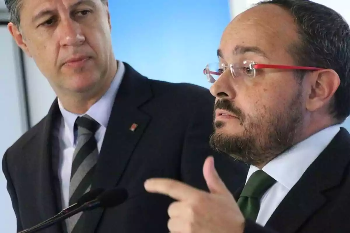 Alejandro Fernández y Xavier Garcia Albiol en un mitin del PP Alejandro Fernández y Xavier Garcia Albiol en un mitin del PP