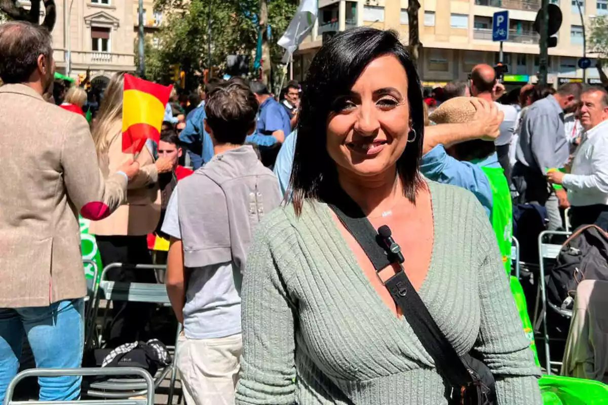 Fotografia de Alicia Tomás, alcaldable de Vox por Terrasa, en un acto de campaña electoral