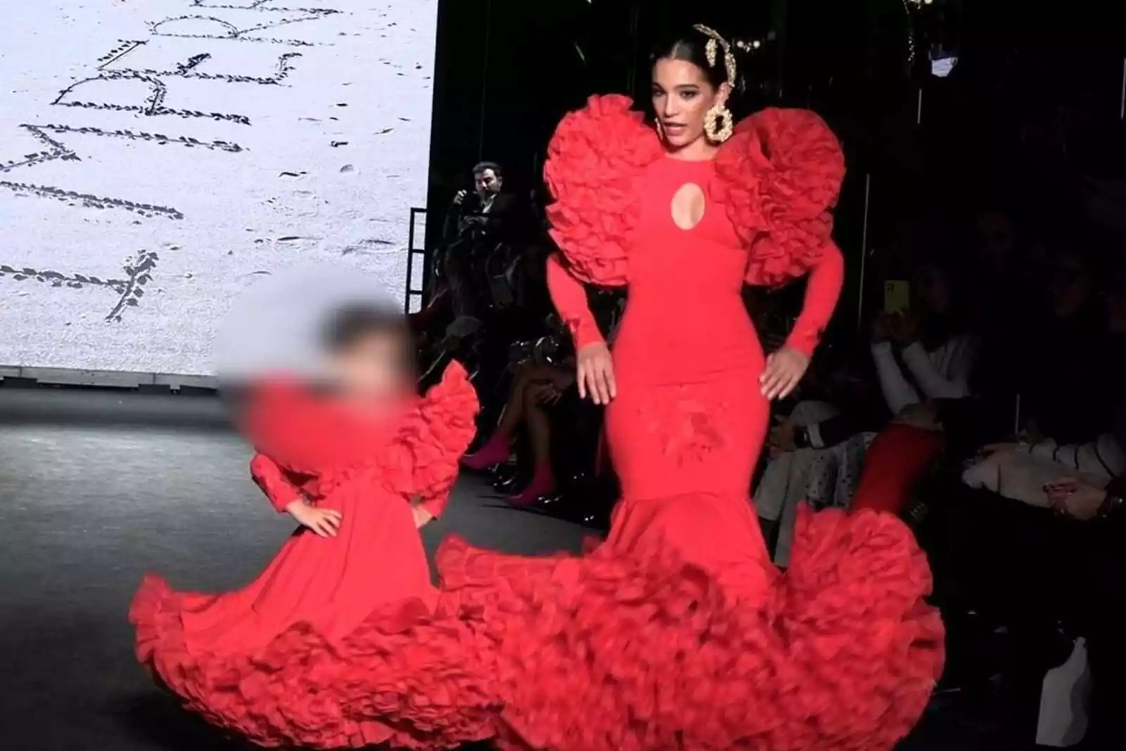 Trajes de flamenca online leonor caño