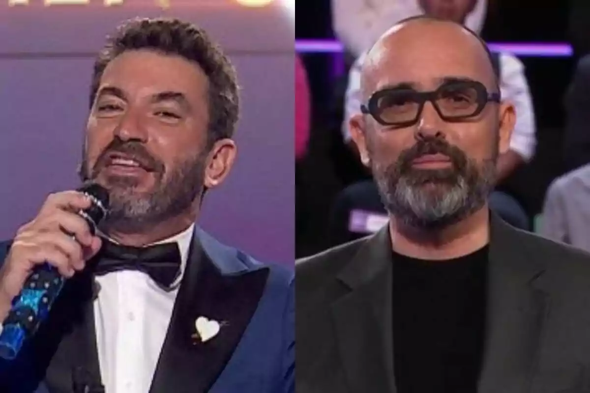 Arturo Valls con un micro en la mano en Mask Singer a la izquierda con Risto Mejide con expresión contenta en DEMOS: El Gran Sondeo a la derecha.