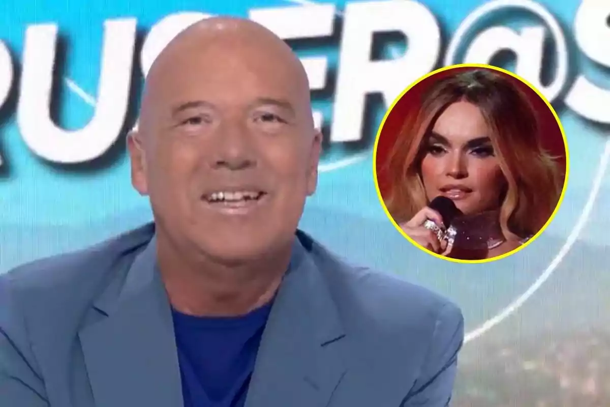 Alfonso Arús calvo sonríe en Aruser@s con una imagen circular de Melody sosteniendo un micrófono en Eurovisión en la esquina superior derecha.