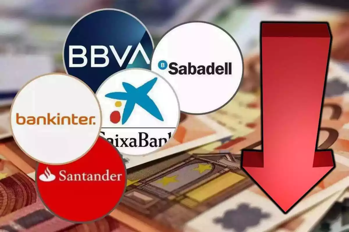 Montaje con una imagen de fondo de varios billetes de 50 euros, con los logos de varios bancos de España y una flecha roja indicando hacia abajo