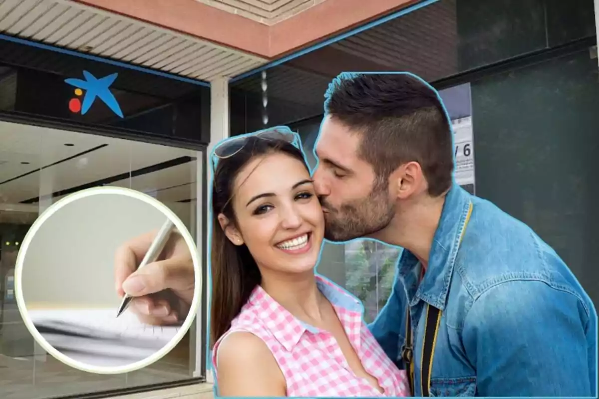 Pareja feliz frente a una sucursal bancaria con una imagen de una mano escribiendo.