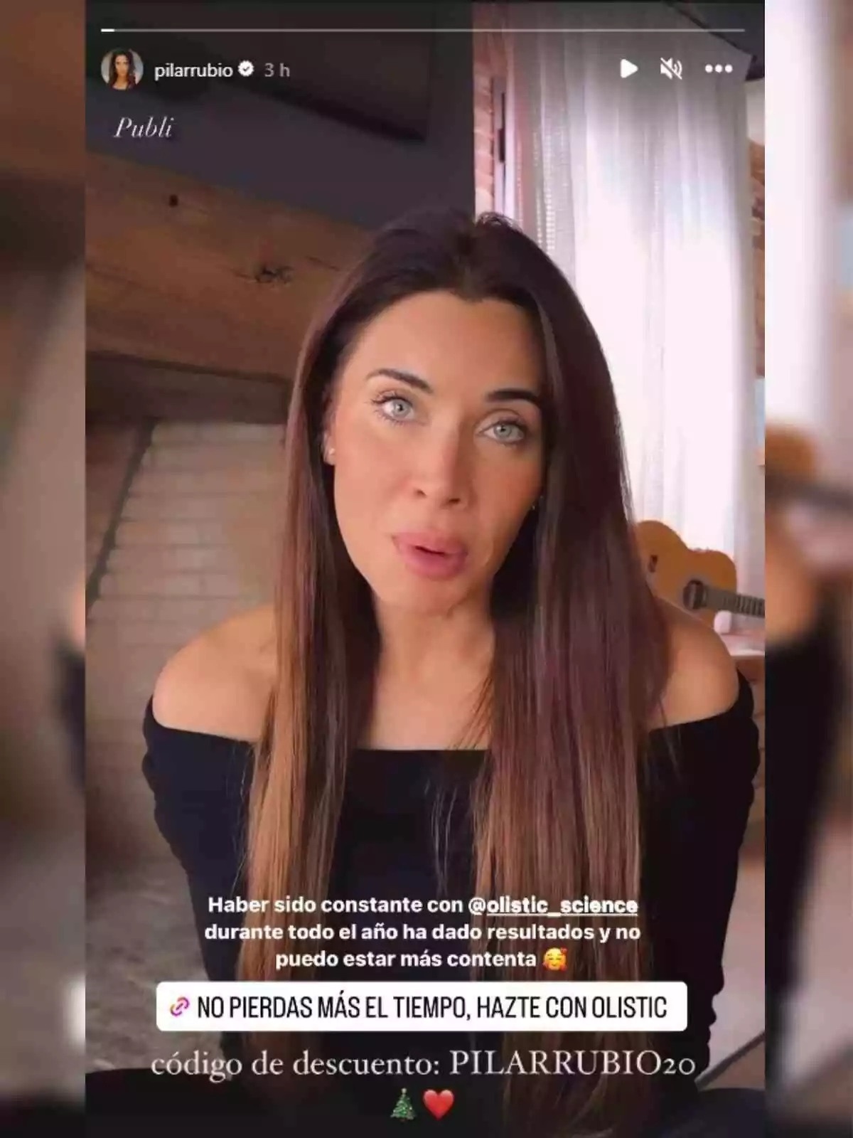 Captura Storie de Pilar Rubio haciendo publicidad por Instagram Captura Storie de Pilar Rubio haciendo publicidad por Instagram