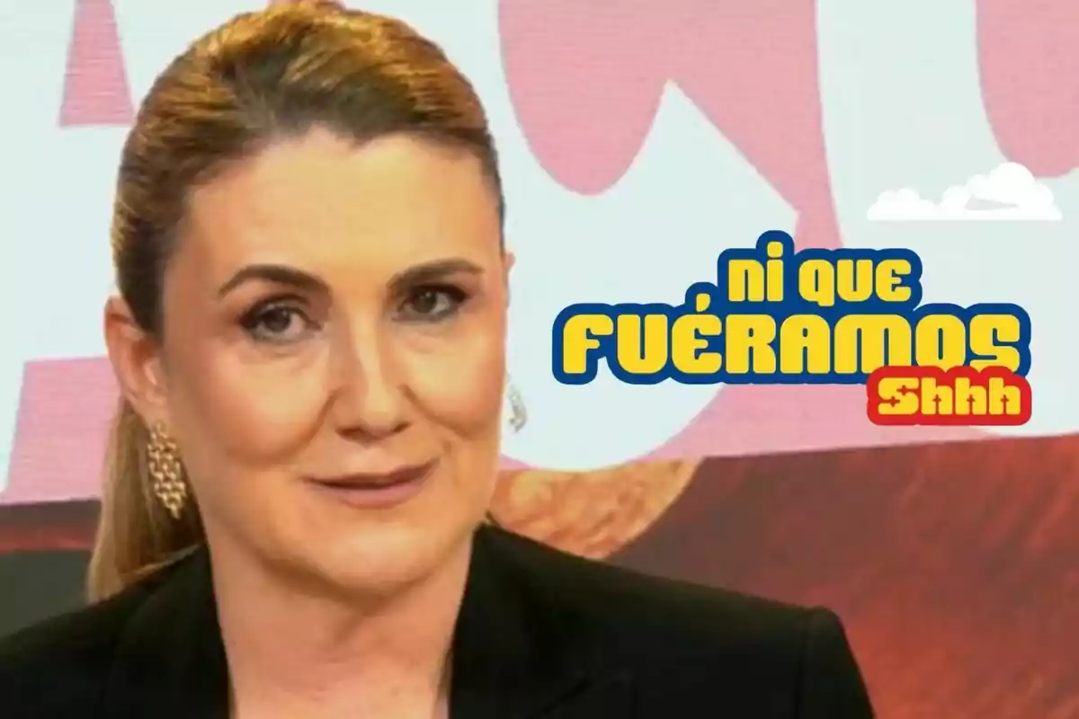 Carlota Corredera con cabello recogido y expresión seria aparece junto a un texto colorido que dice "ni que fuéramos Shhh".