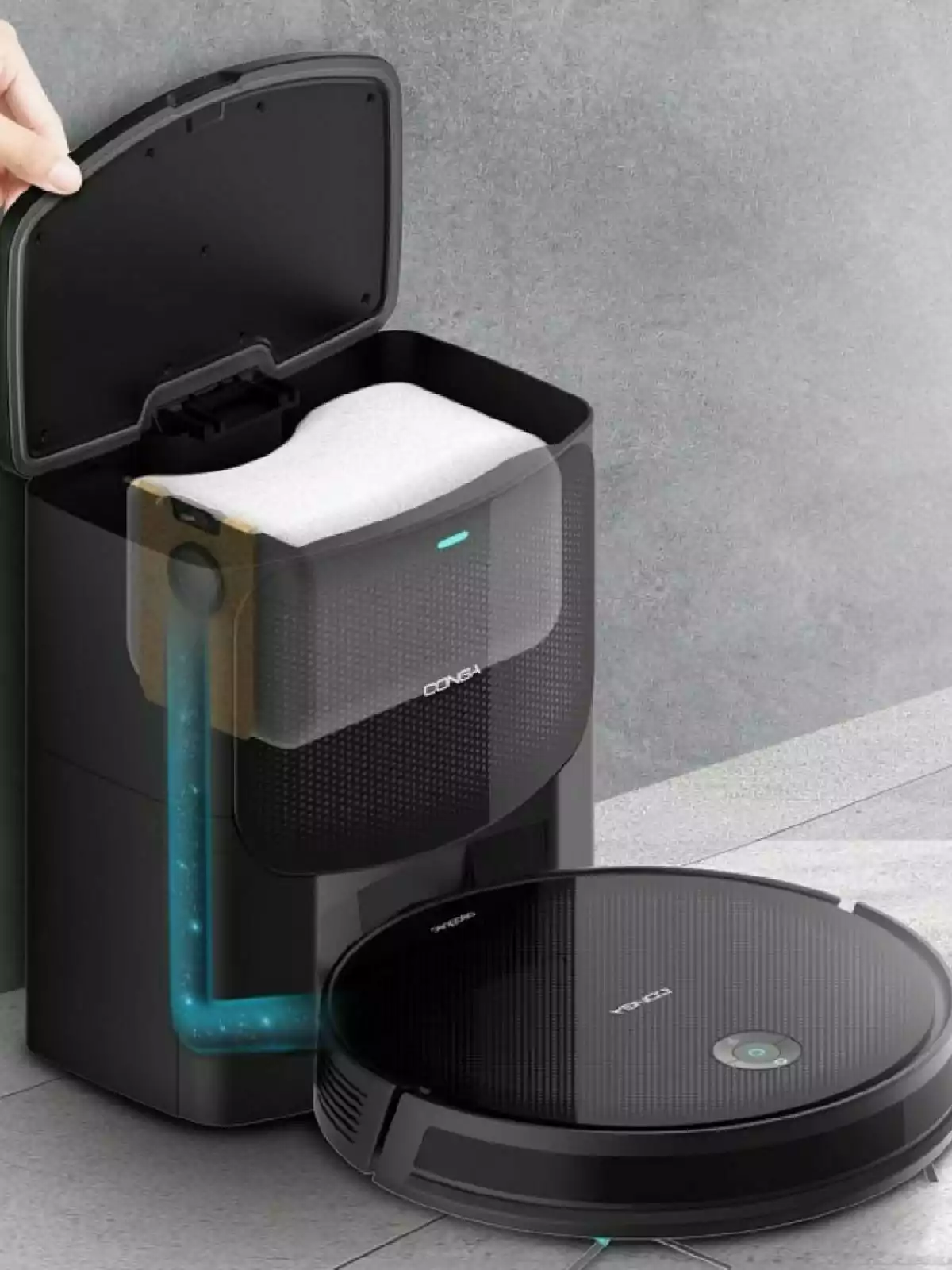 Una aspiradora robot con su estación de carga y limpieza automática en un entorno doméstico. Una aspiradora robot con su estación de carga y limpieza automática en un entorno doméstico.