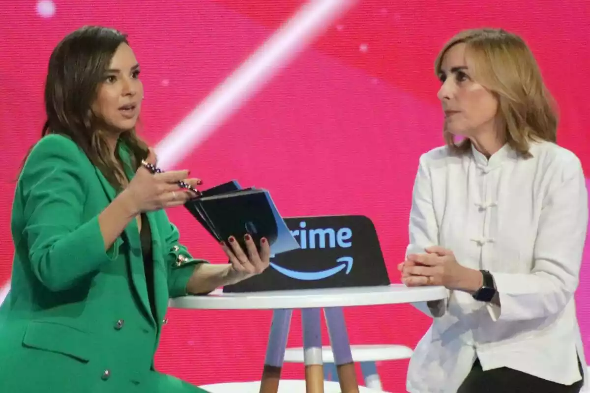 Chenoa y la directora de Prime Video España durante la presentación de 'Operación Triunfo' 2023 Chenoa y la directora de Prime Video España durante la presentación de 'Operación Triunfo' 2023