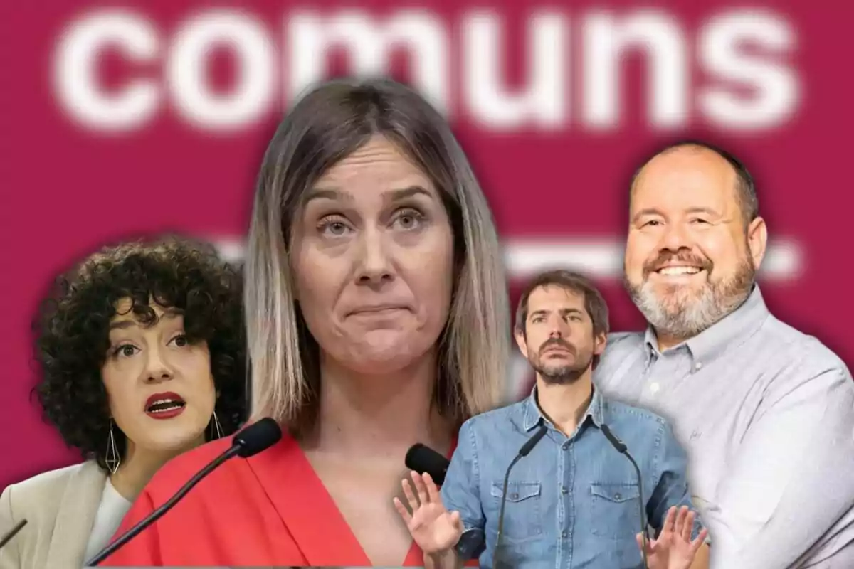 Un grupo de personas frente a un fondo rojo con la palabra "comuns" parcialmente visible.