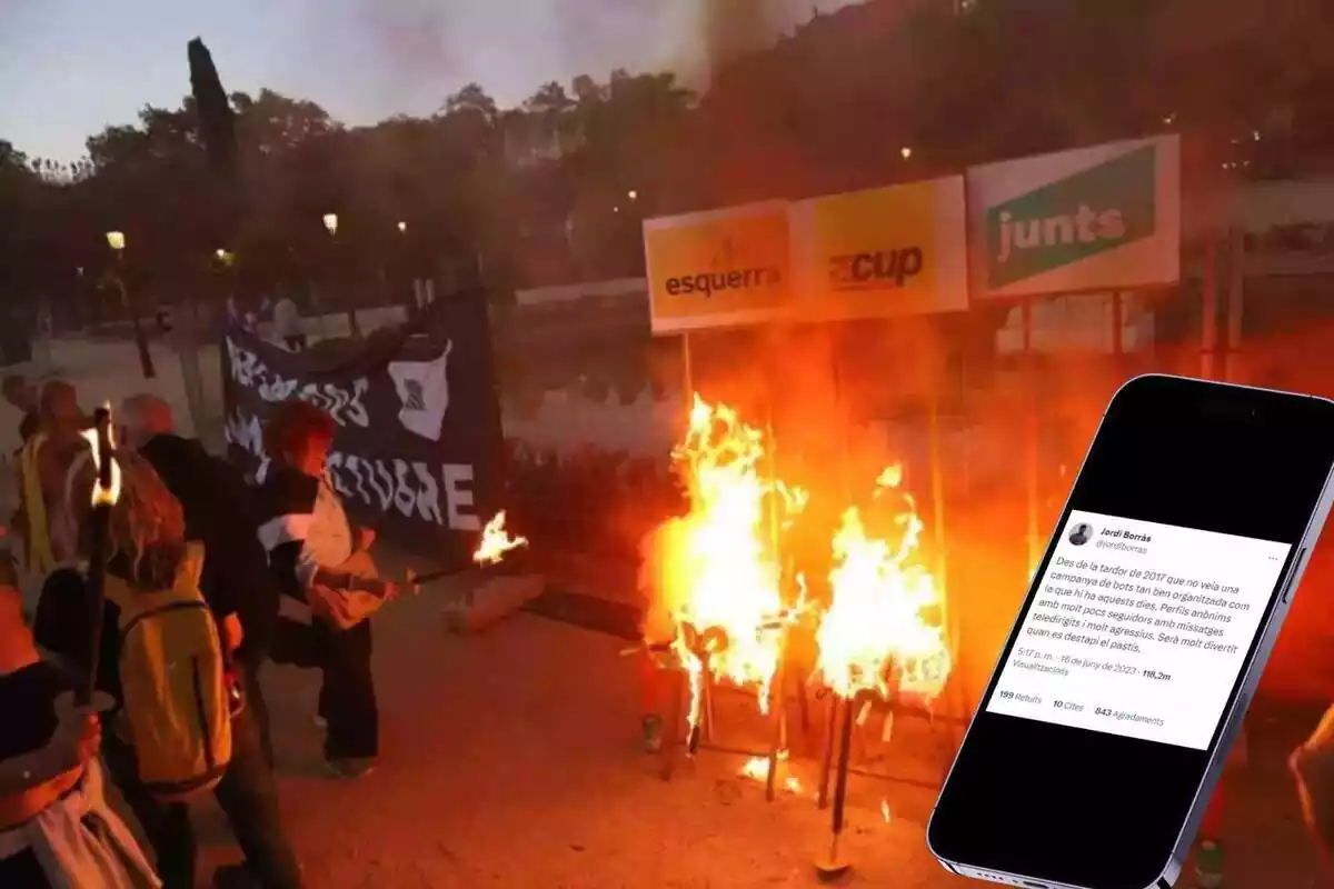 Montaje fotográfico con un mòvil en primer plano y unos activistas independentistas quemando los carteles de ERC, CUP y Junts
