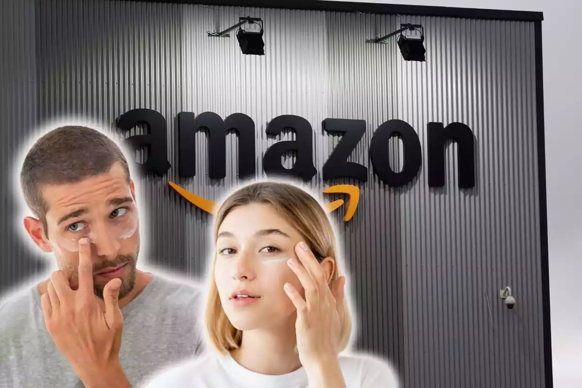 Hombre y mujer jóvenes poniéndose crema en la cara sobre fondo pared Amazon