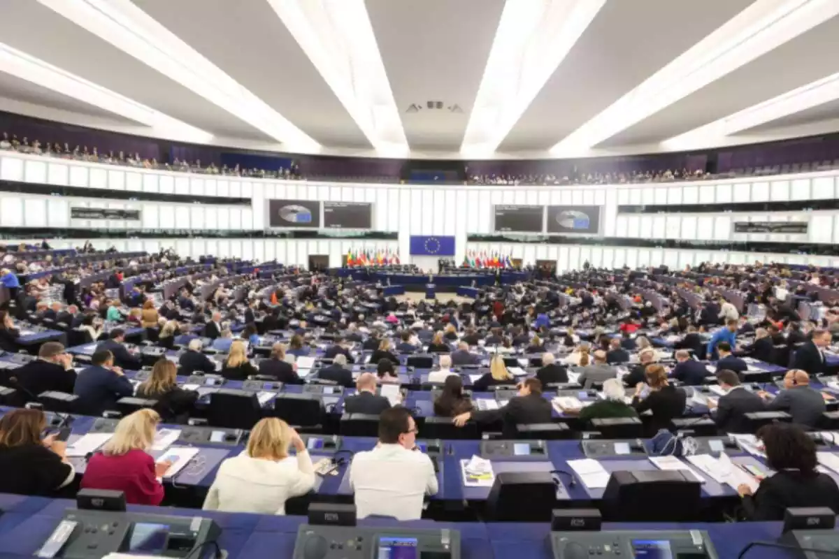 Debate del Parlamento Europeo en Strasburgo el 22 de noviembre de 2022