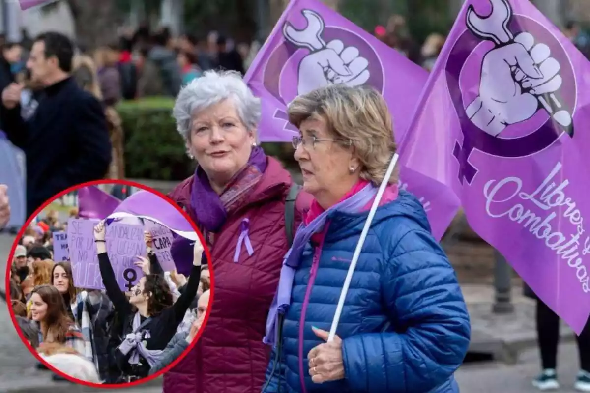 Imagen de fondo de dos mujeres con banderas durante una manifestación el Día de la Mujer, el 8 de marzo de 2023, y otra imagen de varias personas con carteles en otra manifestación el mismo día