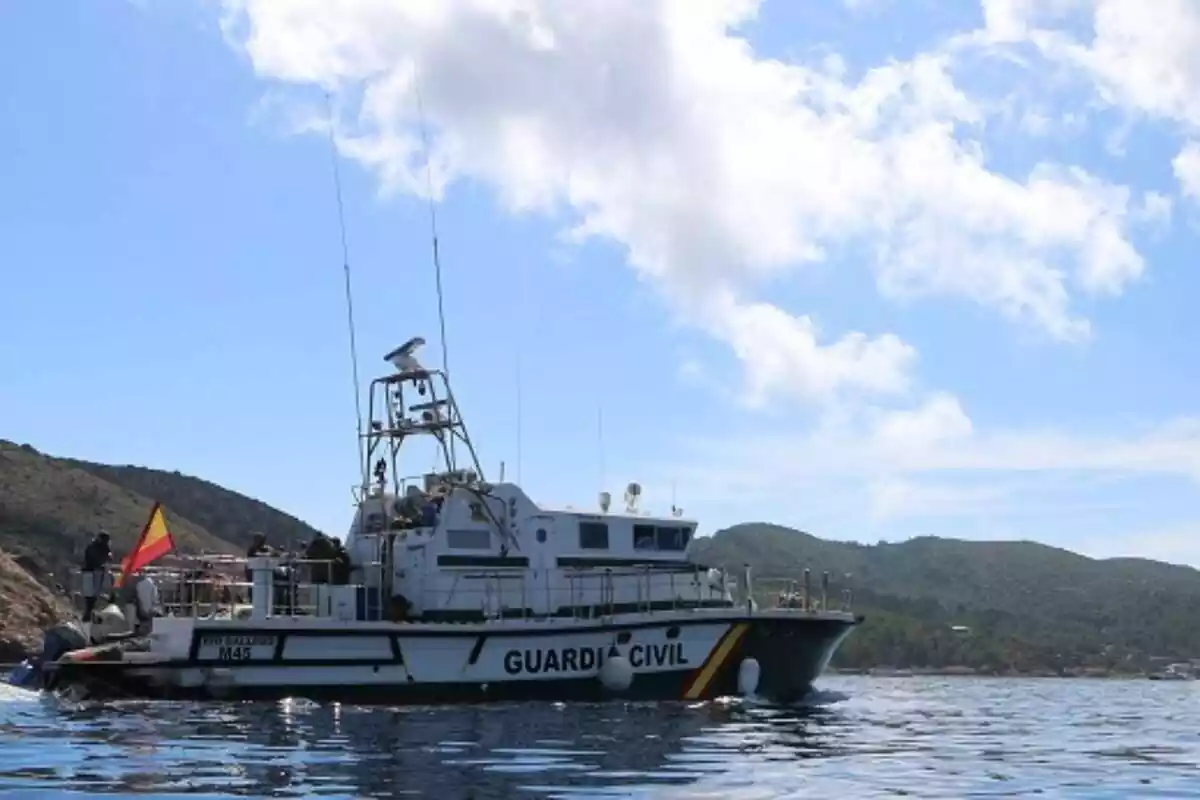 Embarcación oficial de Salvamento Marítimo de la Guardia Civil