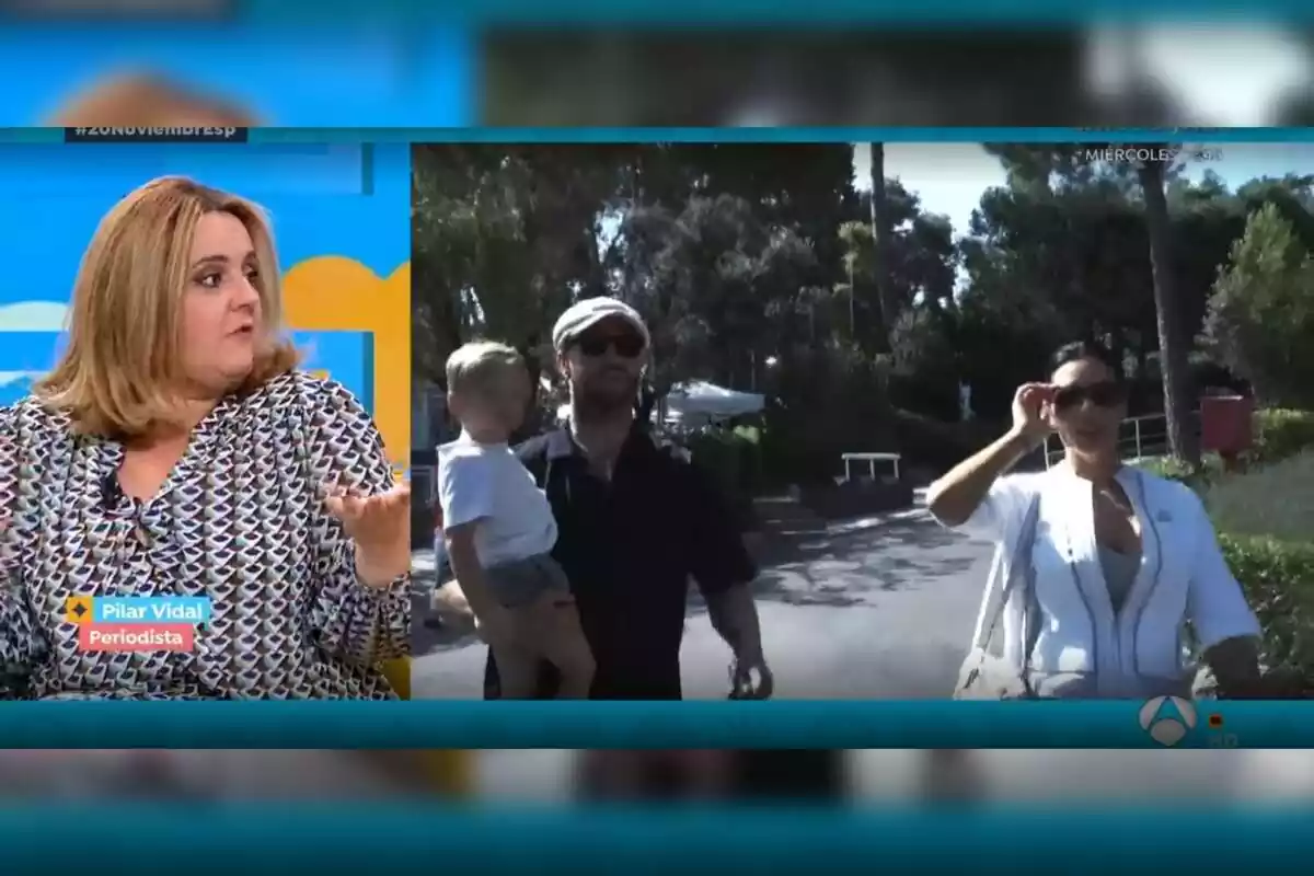Captura de 'Espejo Público' con Pilar Vidal mirando a un lado y una imagen de Sergio Ramos paseando con Pilar Rubio el 20 de noviembre de 2023 Captura de 'Espejo Público' con Pilar Vidal mirando a un lado y una imagen de Sergio Ramos paseando con Pilar Rubio el 20 de noviembre de 2023