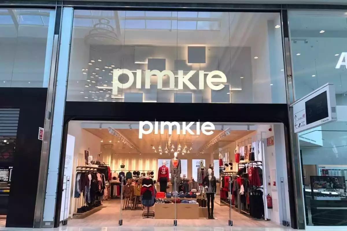 Foto de una tienda Pimkie desde el exterior