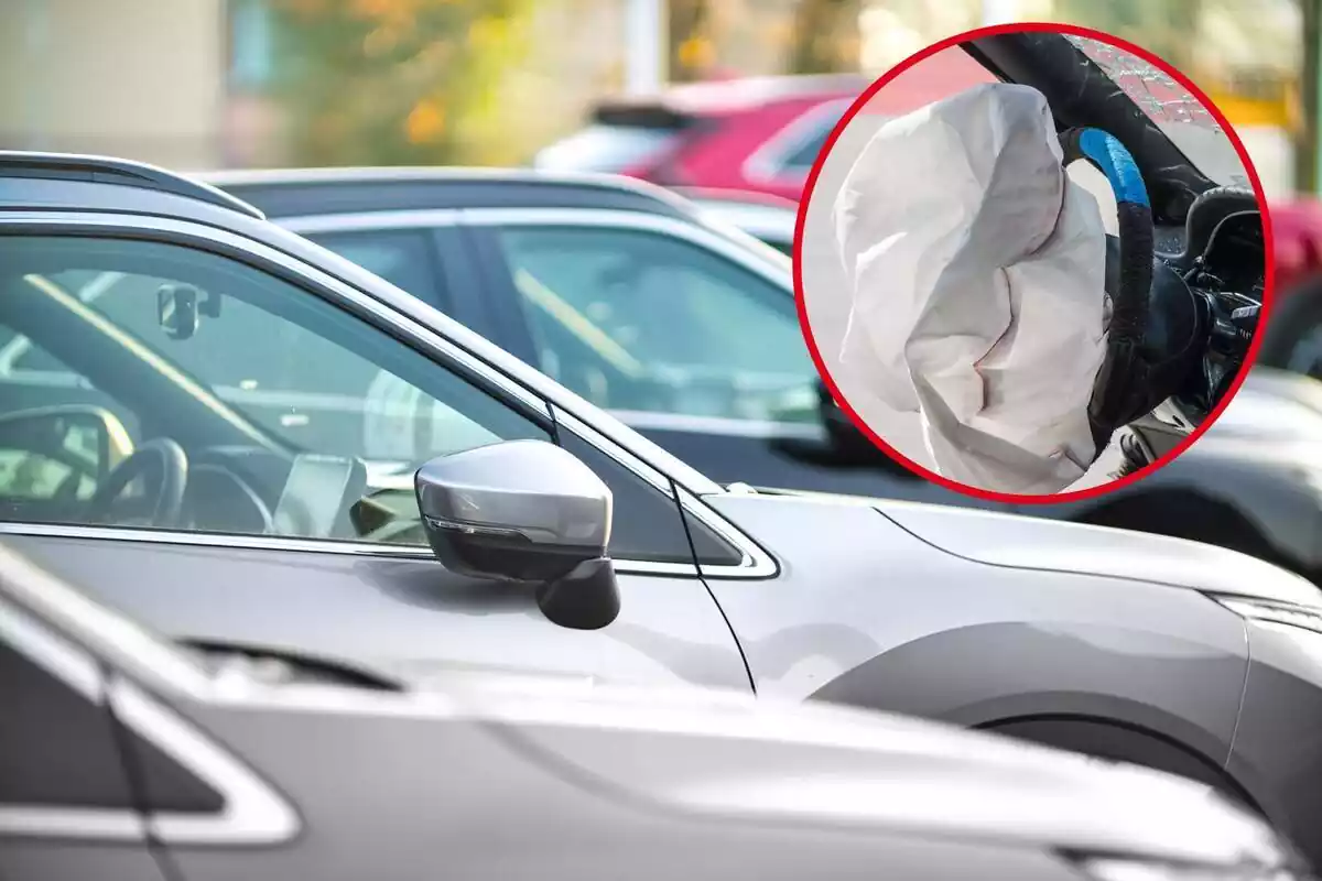 Fotomontaje de varios coches aparcados y una redonda con un airbag