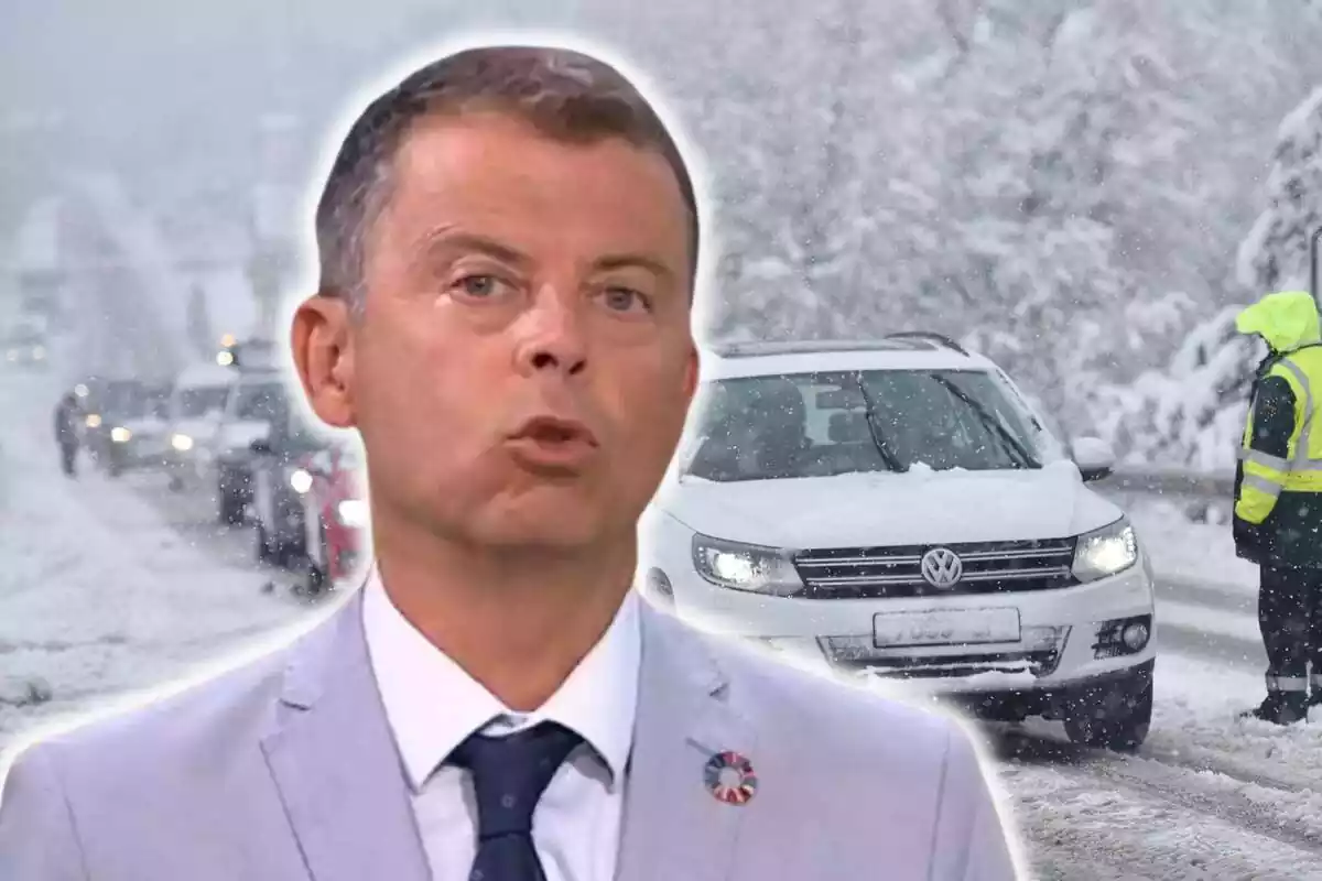 Fotomontaje con una imagen de fondo de un paisaje nevado con coches y al frente el meteorólogo Francesc Mauri Fotomontaje con una imagen de fondo de un paisaje nevado con coches y al frente el meteorólogo Francesc Mauri