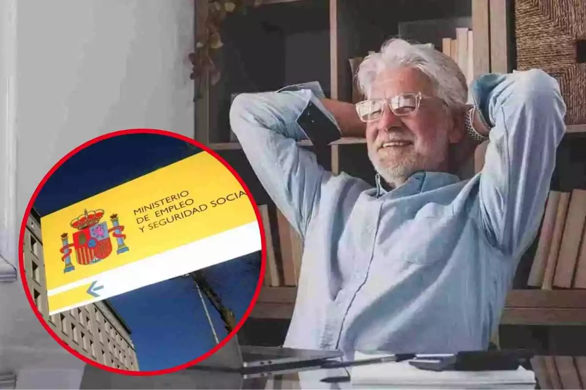 Un hombre mayor sonriente con gafas y camisa azul está sentado con las manos detrás de la cabeza, frente a una computadora portátil, y en la esquina inferior izquierda hay una imagen del letrero del Ministerio de Empleo y Seguridad Social de España.