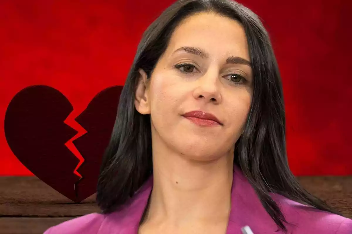 Fotomontaje de Inés Arrimadas con un corazón roto y un fondo de color rojo