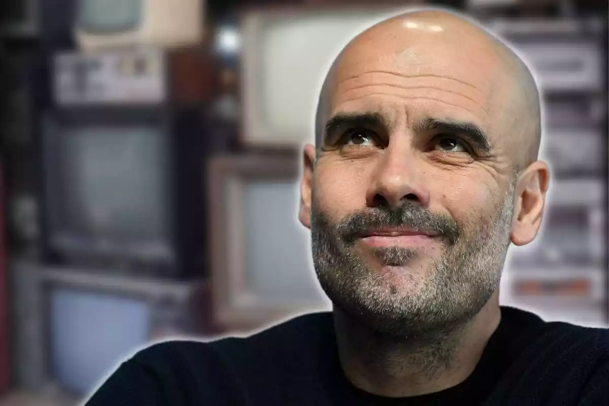 Fotomontaje de Pep Guardiola con varios televisores de fondo