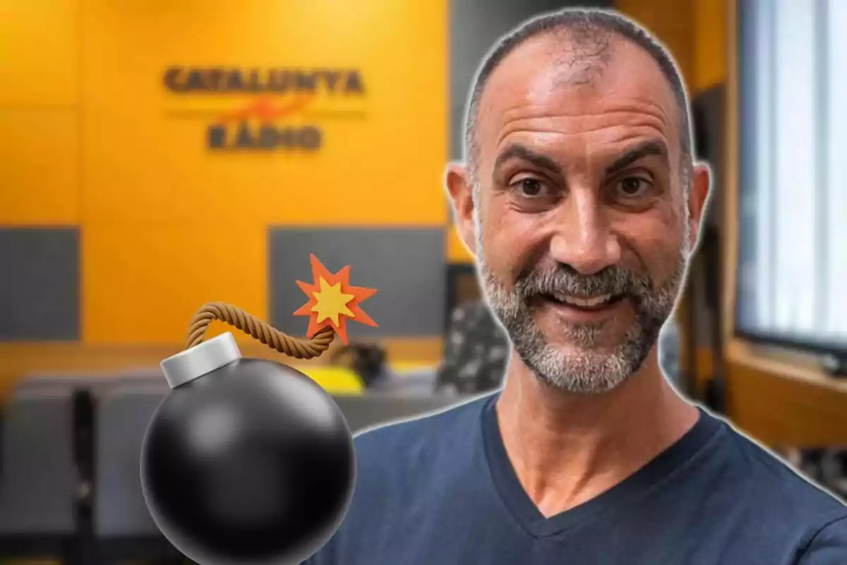 Fotomontaje de Quim Morales con la imagen de una bomba y un estudio de Catalunya Ràdio de fondo