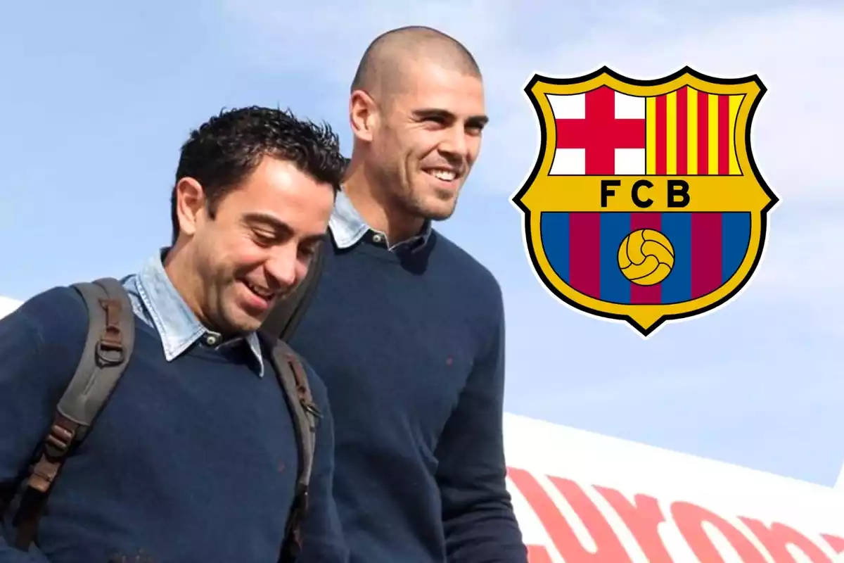 Víctor Valdés y Xavi Hernández, juntos durante uno de los desplazamientos del Barça para jugar un partido de UEFA Champions League.