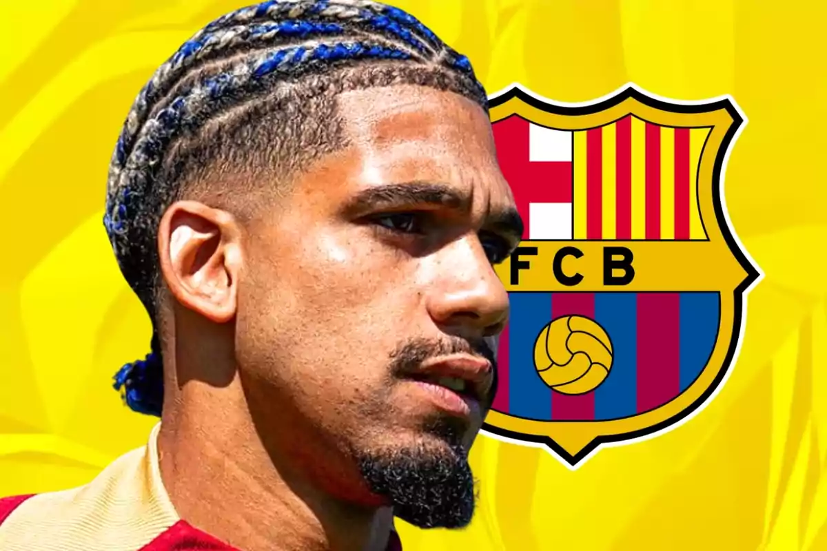 Un jugador de fútbol con trenzas y camiseta del FC Barcelona aparece en primer plano con el escudo del club en el fondo amarillo.