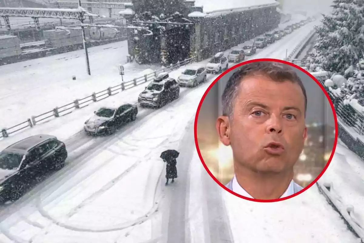 Montaje con Francesc Mauri y varios coches en una carretera en plena nevada