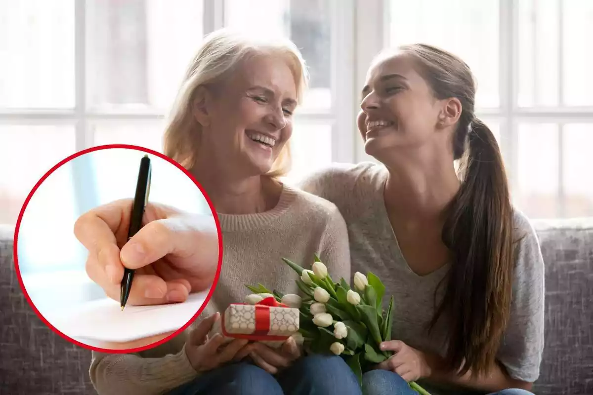 Una madre y una hija sonríen, con un regalo y un ramo de flores, y en el círculo, un bolígrafo y un papel