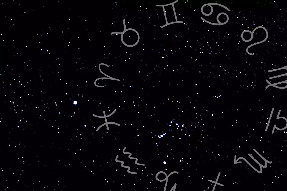 rueda zodiacal sobre un fondo estrellado nocturno