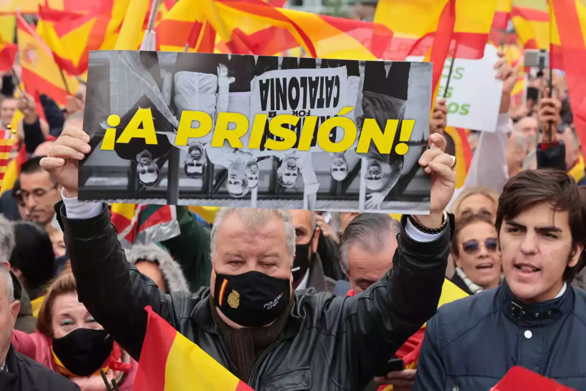 Imagen de la manifestación convocada contra la amnistía en la plaza Colon de Madrid el 29 de octubre de 2023