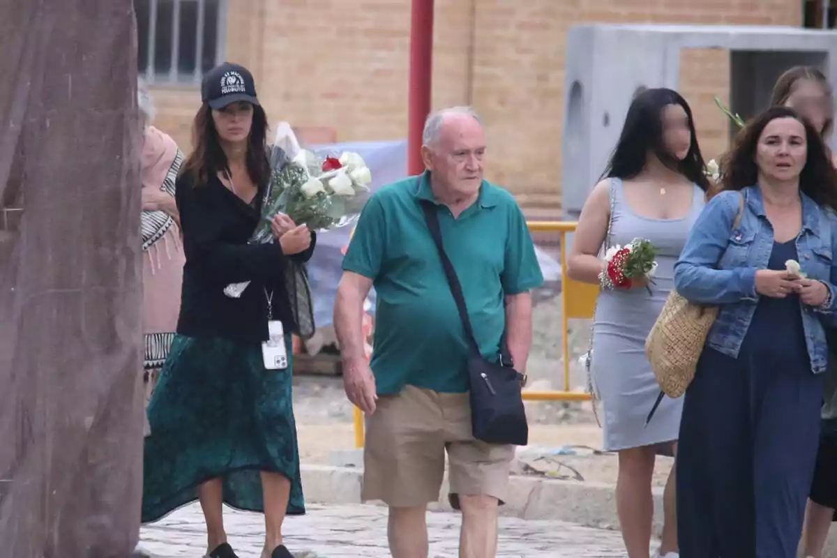 Imagen de Olga Moreno llegando al tanatorio para despedir a su madre Imagen de Olga Moreno llegando al tanatorio para despedir a su madre