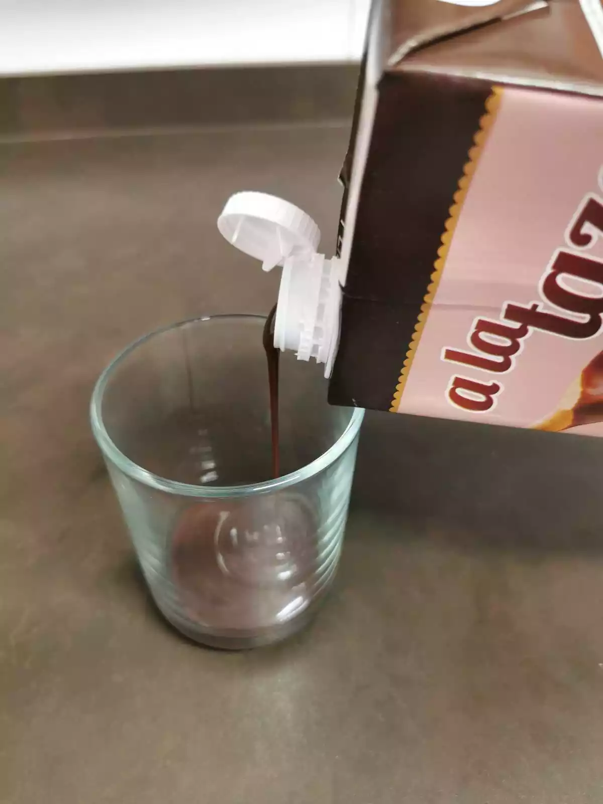 Comprar Chocolate líquido VALOR a la taza listo para tomar Sin