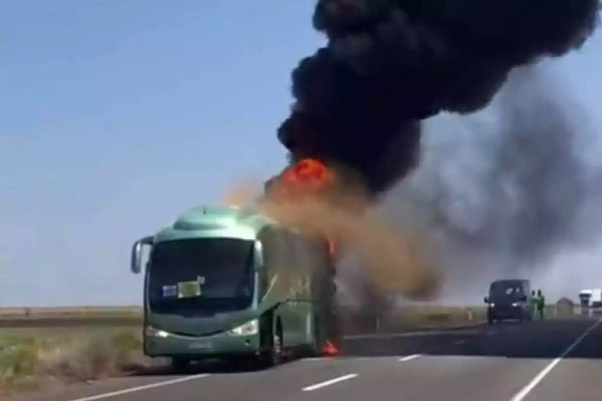 Incendio de un autobús