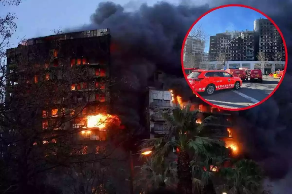 Imagen de fondo del edificio incendiado en Valencia y otra imagen de los servicios de emergencias en el exterior con el edificio ya apagado