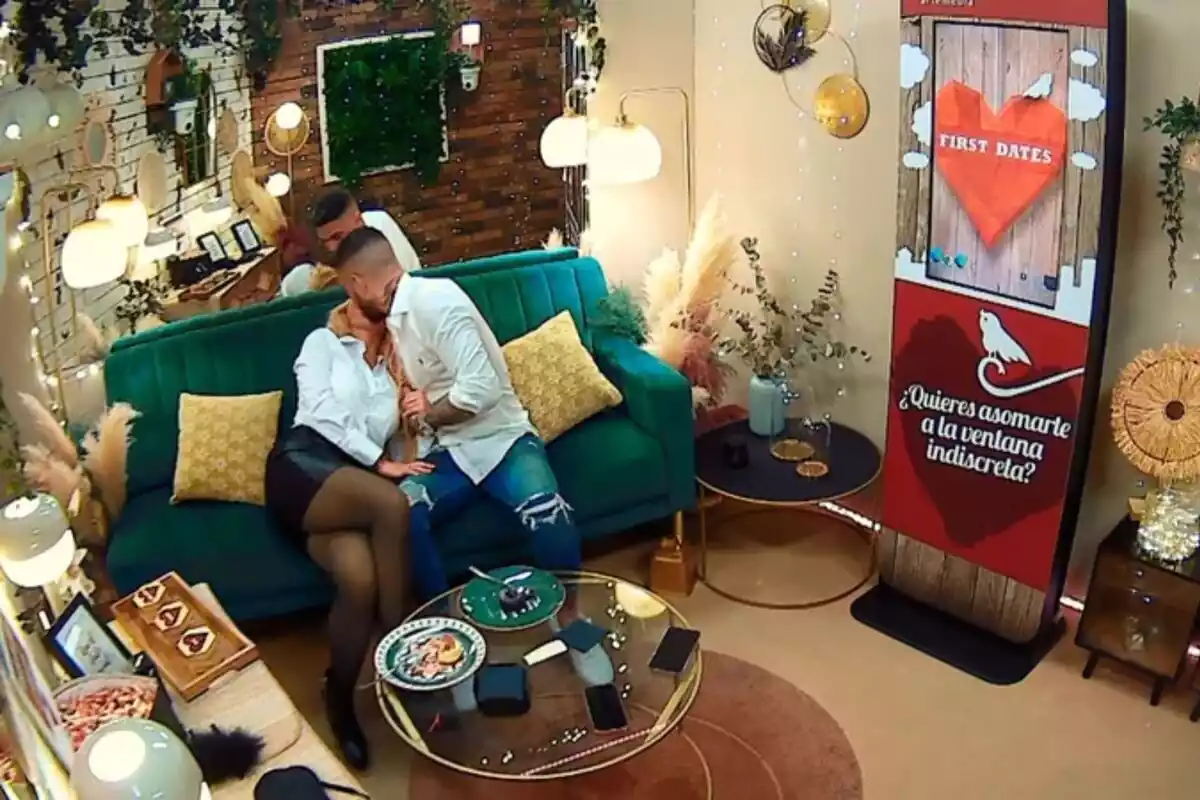 Captura de Lucía y Javi en su cita en First Dates Captura de Lucía y Javi en su cita en First Dates