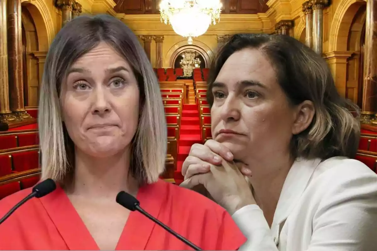 Dos mujeres en primer plano, una con expresión seria y otra pensativa, con un fondo de un salón con asientos rojos y columnas doradas.