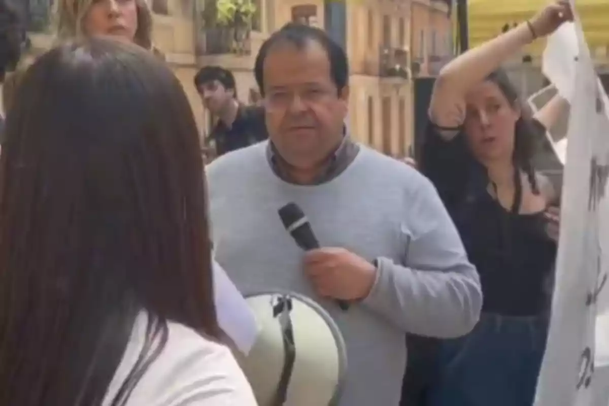 Joan Ignasi Elena en una manifestación de sindicatos