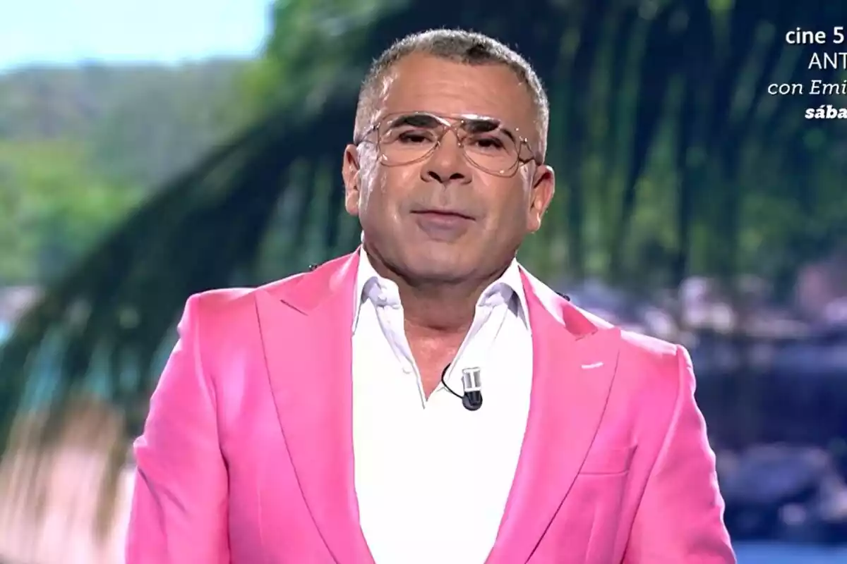 Captura de Jorge Javier Vázquez en el plató de Supervivientes en la gala 12