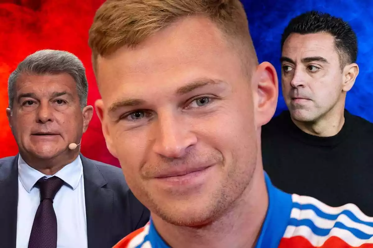 Joshua Kimmich con Xavi Hernández y Joan Laporta a los lados mientras sonríe