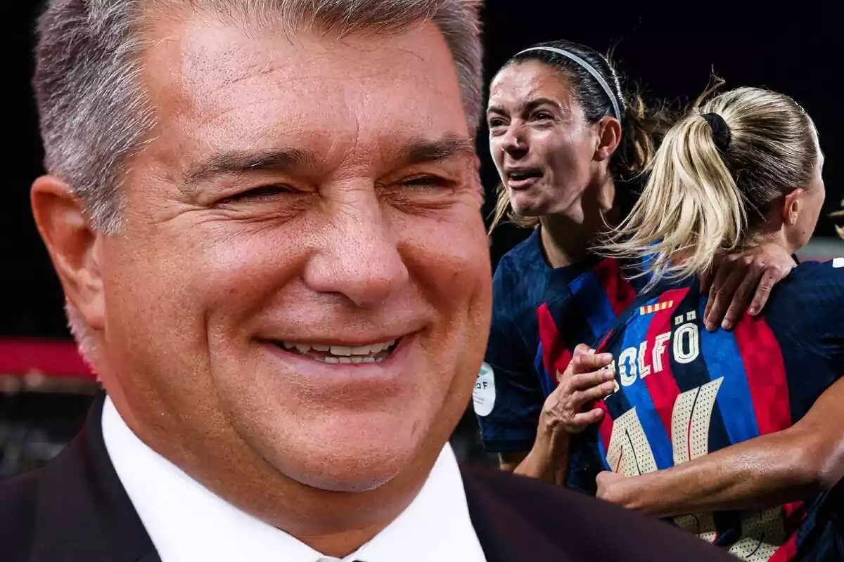 Joan Laporta con una gran sonrisa al lado de Aitana Bonmatí celebrando un gol con el FC Barcelona Femenino