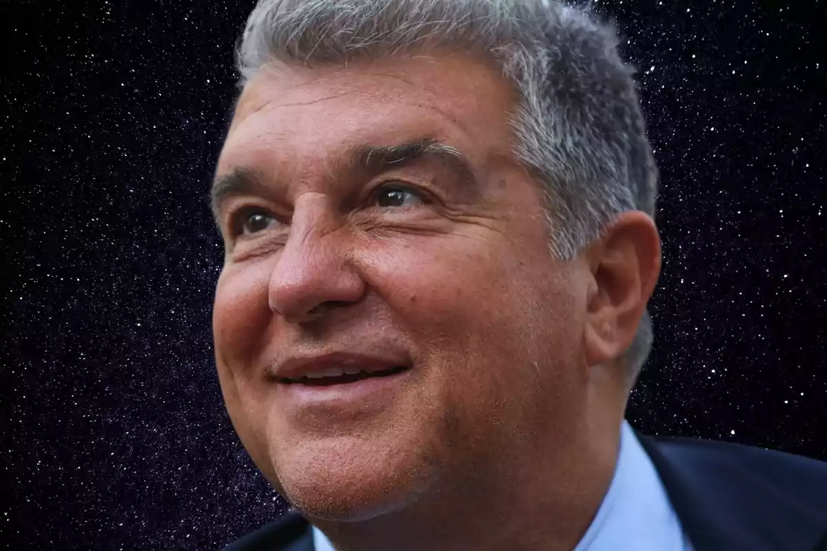 Joan Laporta en primer plano con el espacio de fondo