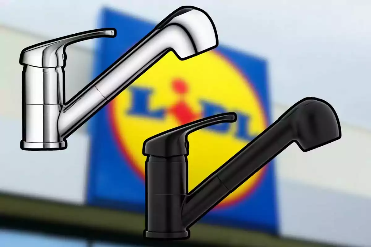 Dos grifos, uno plateado y otro negro, sobre un fondo desenfocado con el logotipo de una tienda. Dos grifos, uno plateado y otro negro, sobre un fondo desenfocado con el logotipo de una tienda.