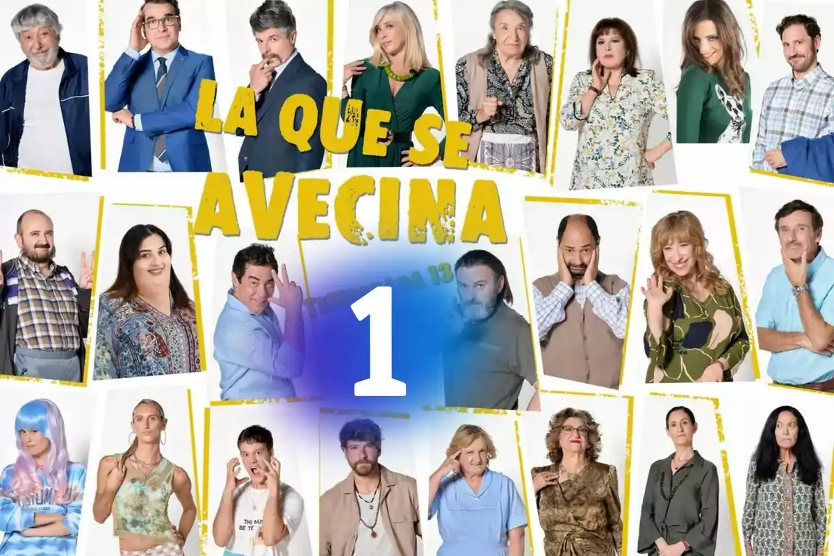 Elenco de la serie La que se avecina posando junto al logo de la temporada 13 con un gran número uno en el centro