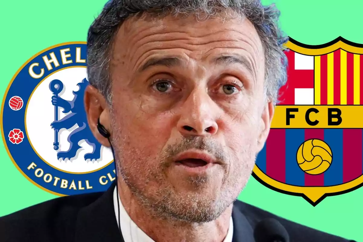 Luis Enrique con cara de sorpresa junto a los escudos de Chelsea y FC Barcelona